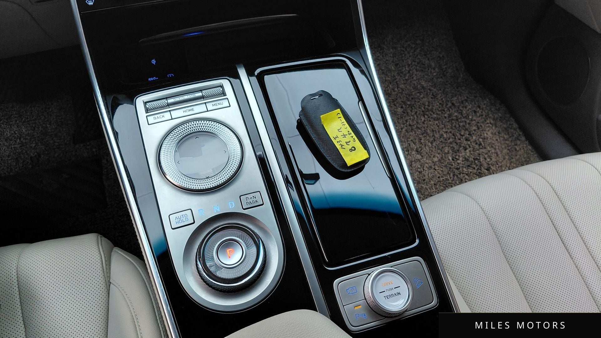 Genesis GV80 2022 — миниатюра 12