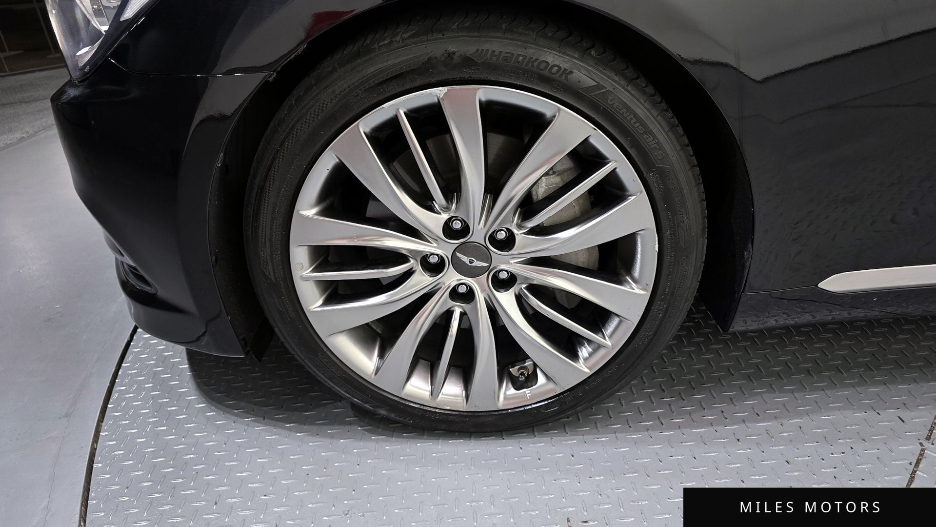 Hyundai Genesis 2016 — миниатюра 5
