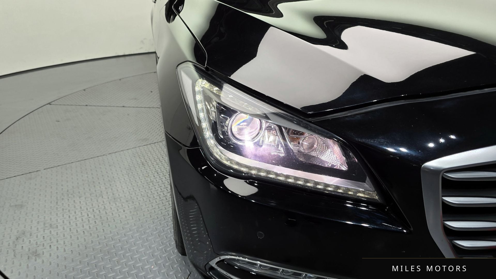 Hyundai Genesis 2016 — миниатюра 8