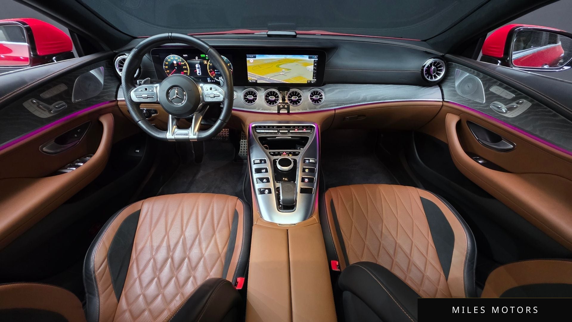 Mercedes-Benz AMG GT 2020 — миниатюра 10