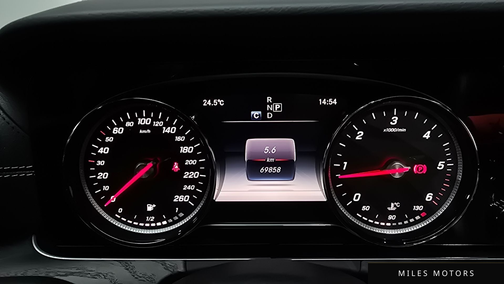 Mercedes-Benz E-Class W213 2017 — миниатюра 8