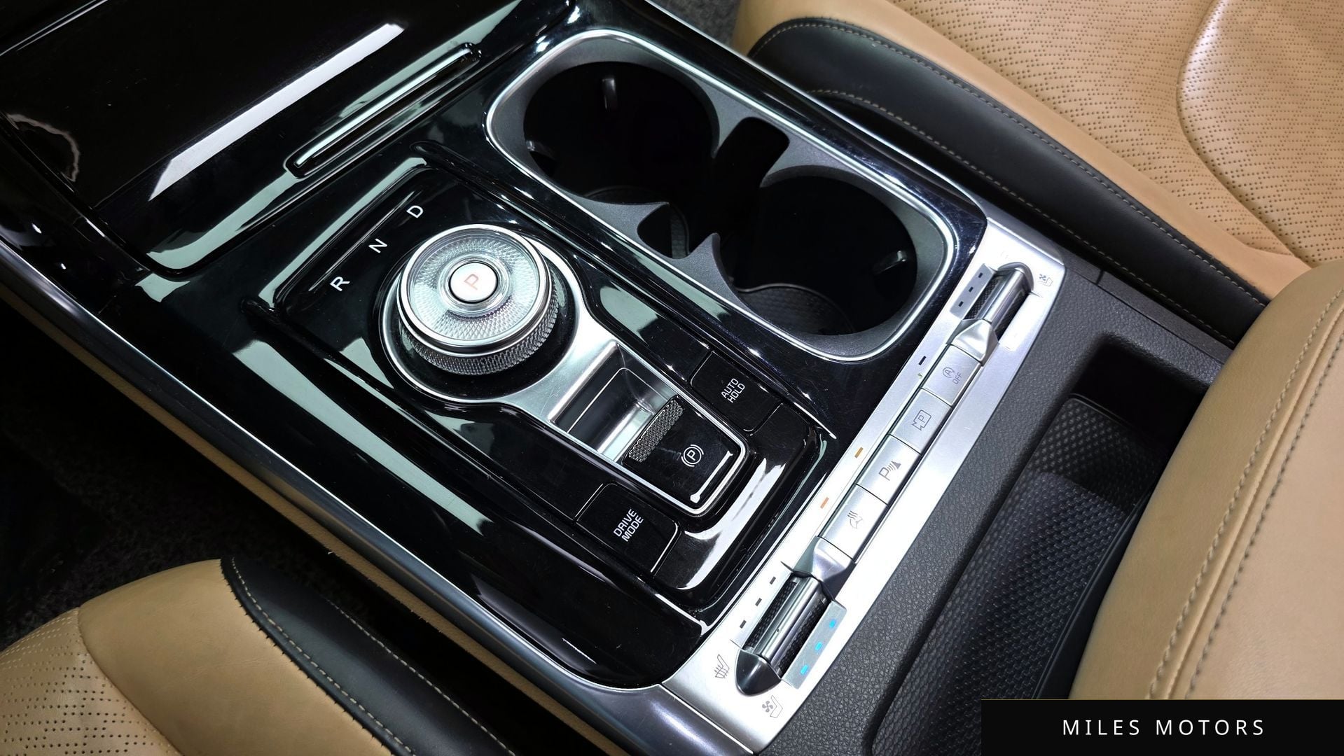 Kia Carnival 2022 — миниатюра 12