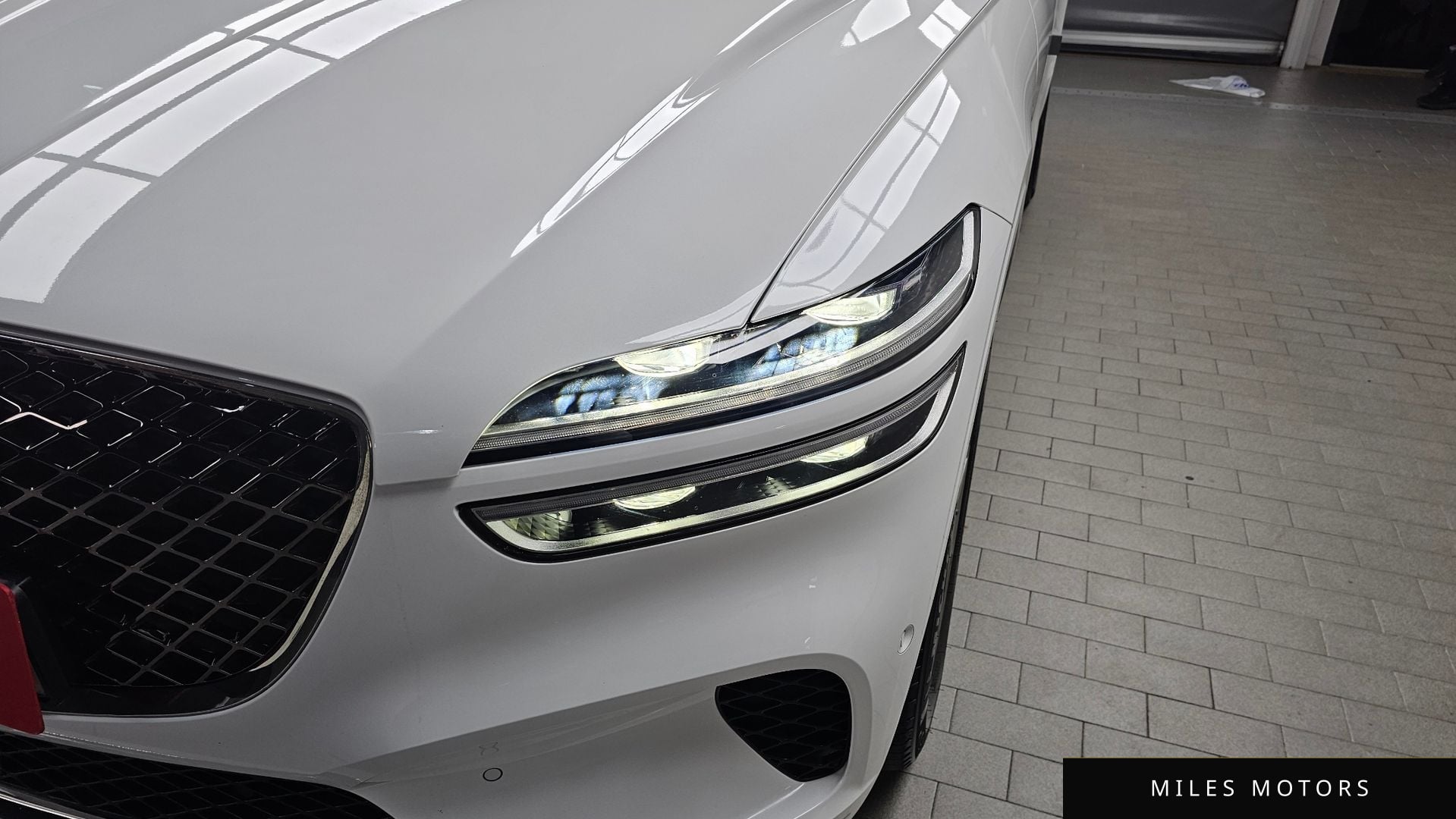 Genesis GV70 2021 — миниатюра 8
