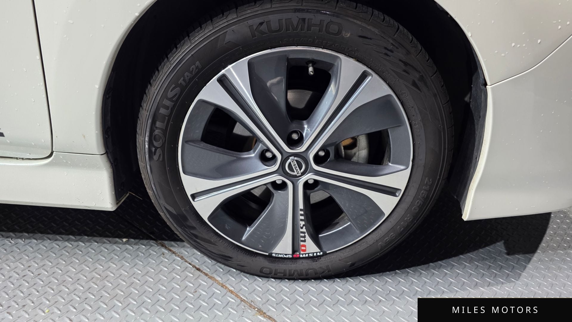 Nissan Leaf 2019 — миниатюра 7