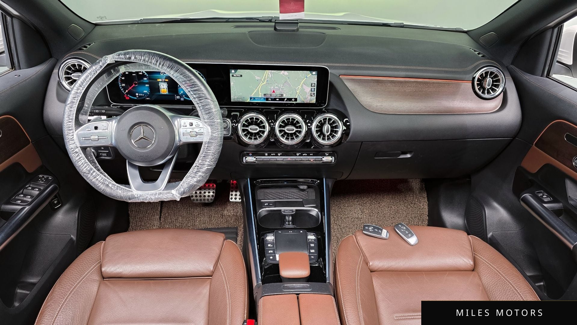 Mercedes-Benz GLA-Class H247 2020 — миниатюра 10