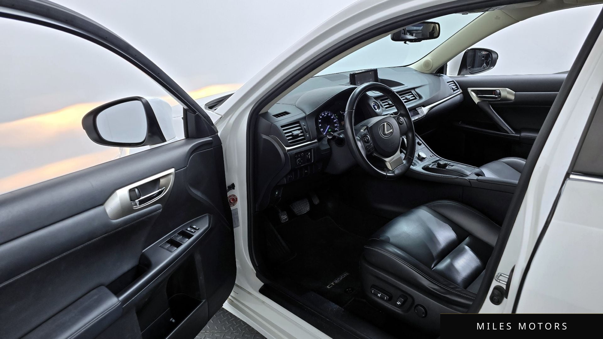 Лексус CT200h 2014 — миниатюра 10
