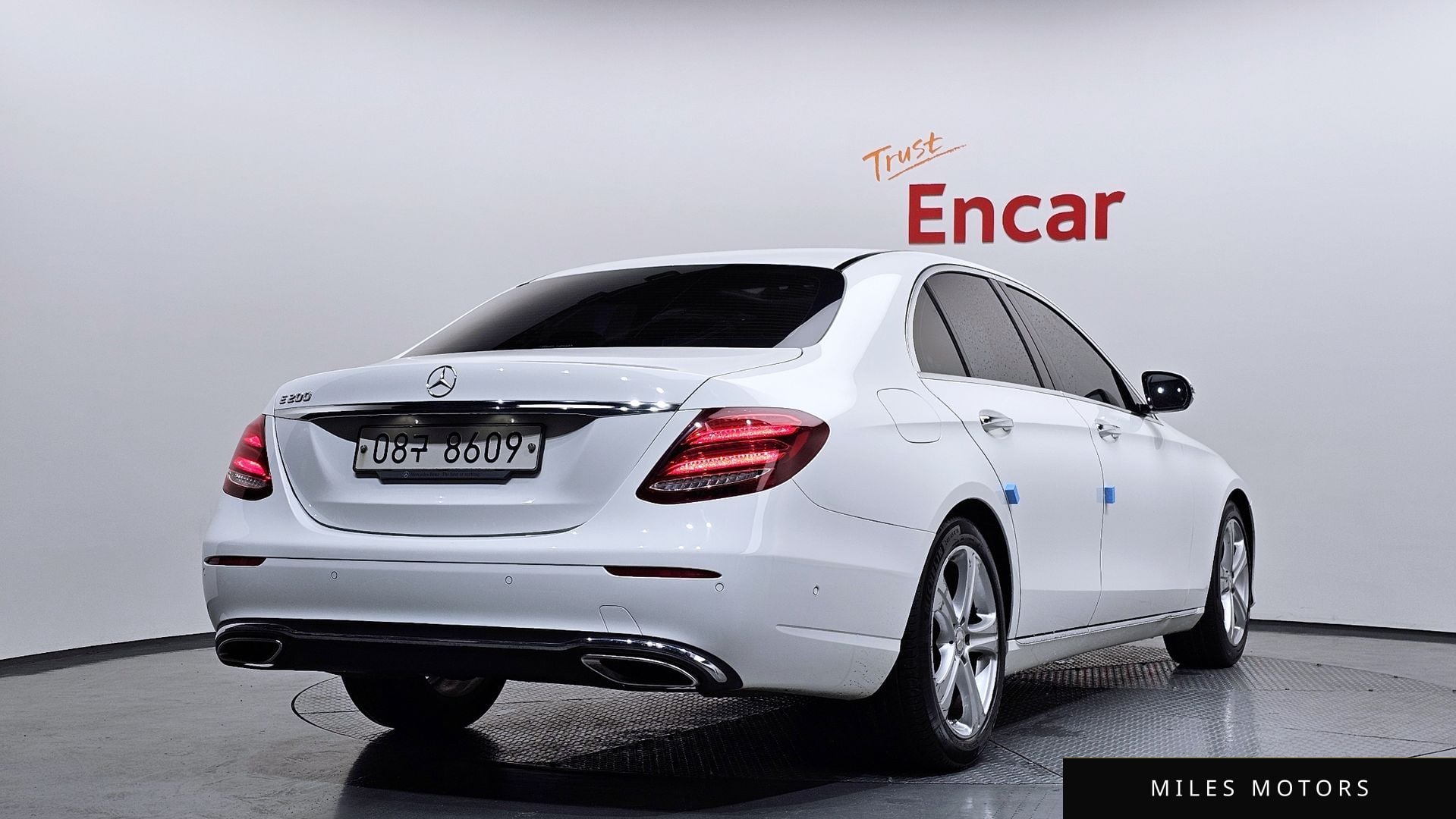 Mercedes-Benz E-Class W213 2017 — миниатюра 2