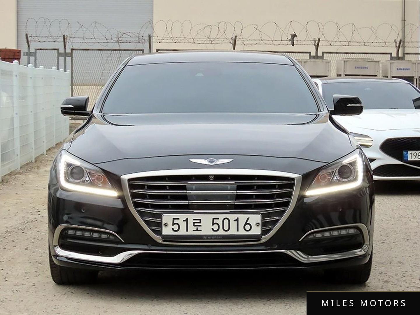 Genesis G80 2017 — фото 1 из 12