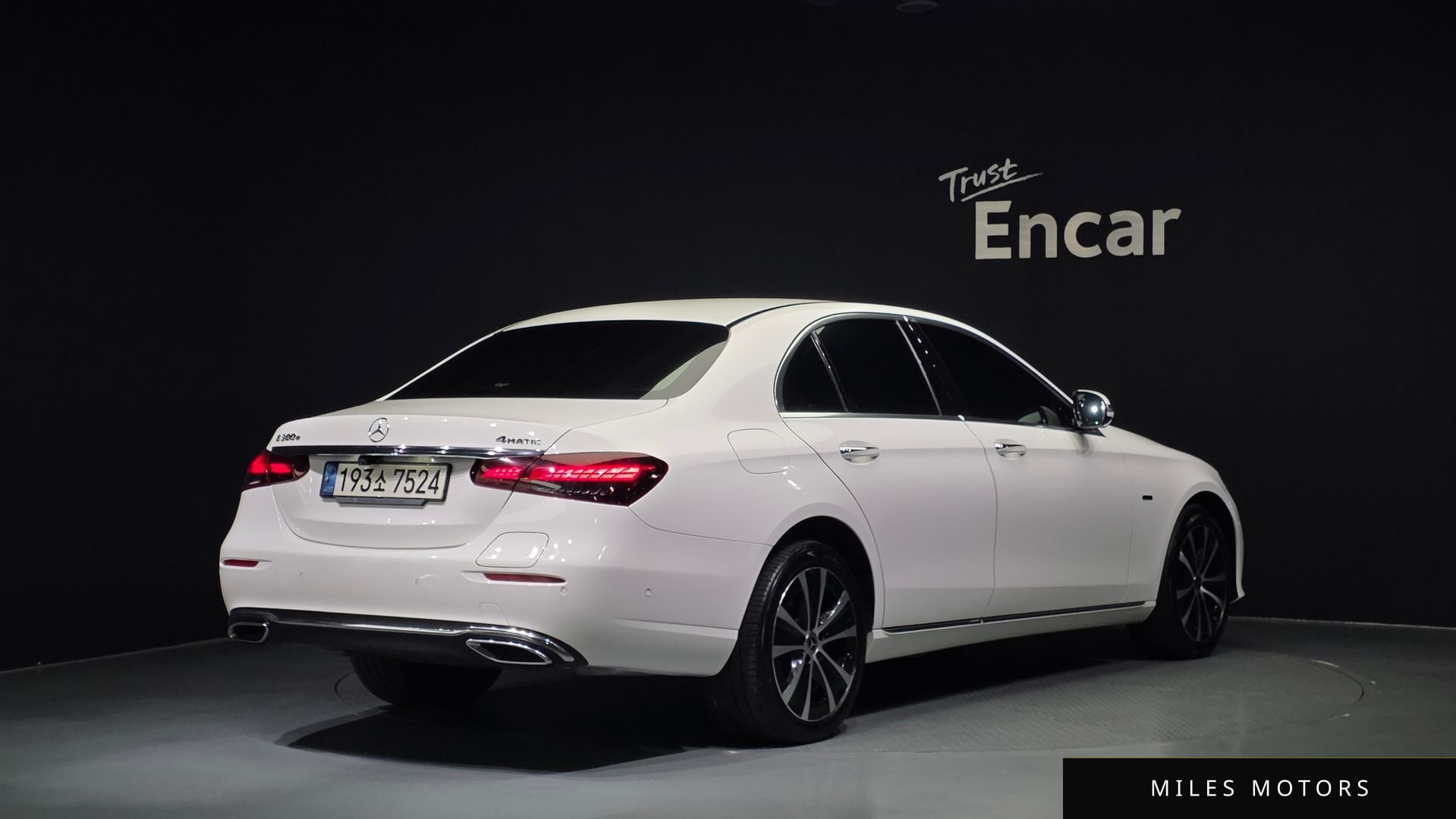 Mercedes-Benz E-Class W213 2021 — миниатюра 2