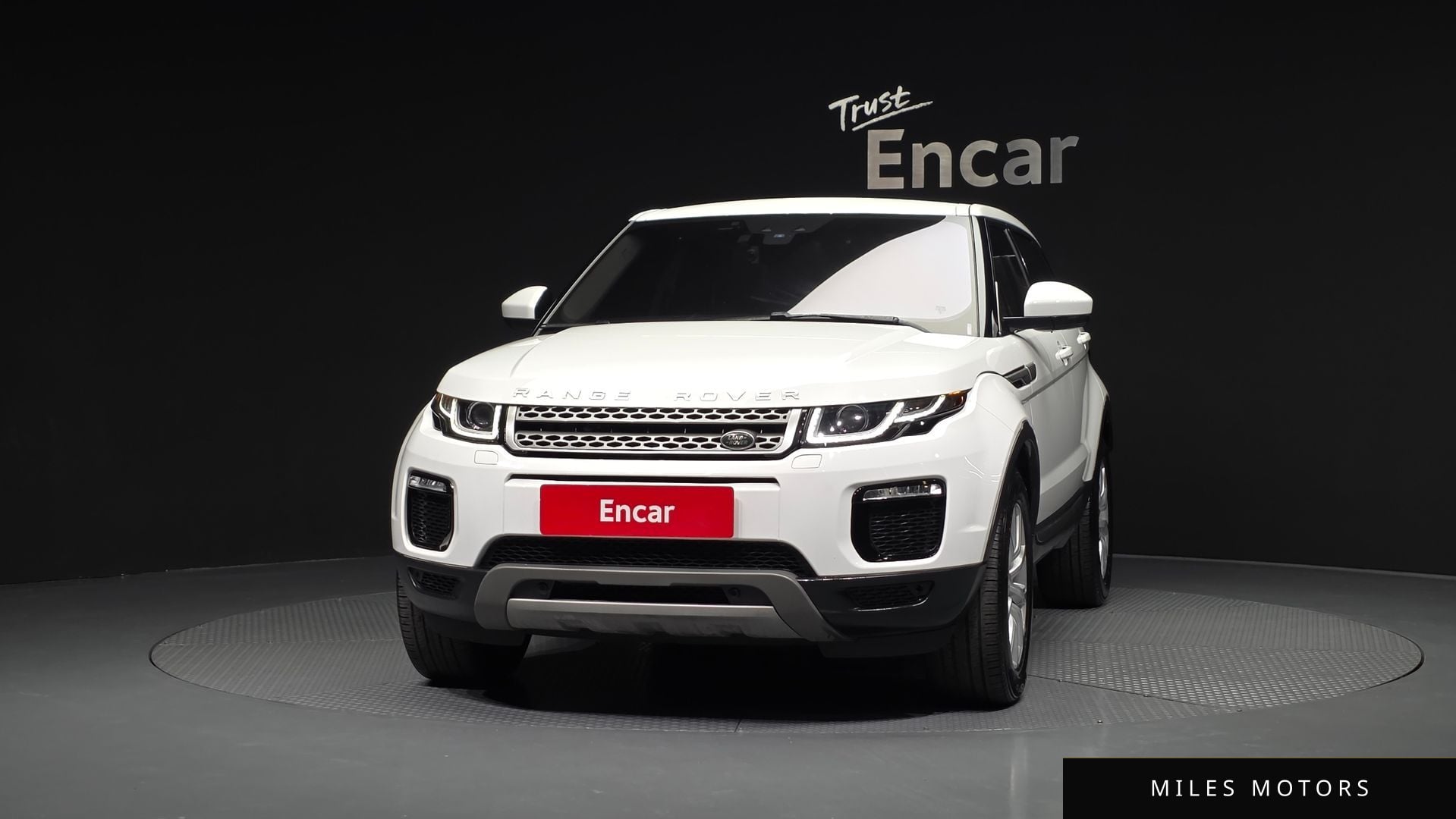 Land Rover Range Rover Evoque 2018 — миниатюра 3