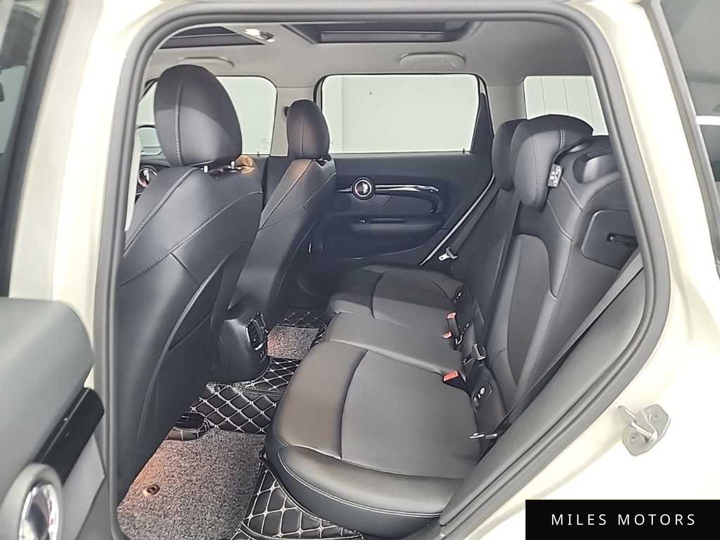 MINI Clubman 2021 — миниатюра 12