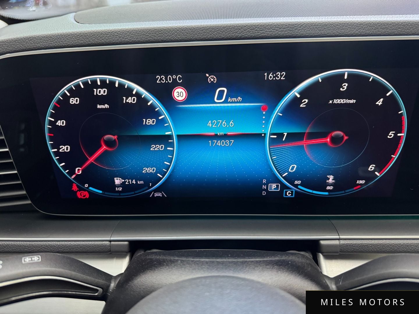 Mercedes-Benz GLE-Class W167 2020 — миниатюра 8