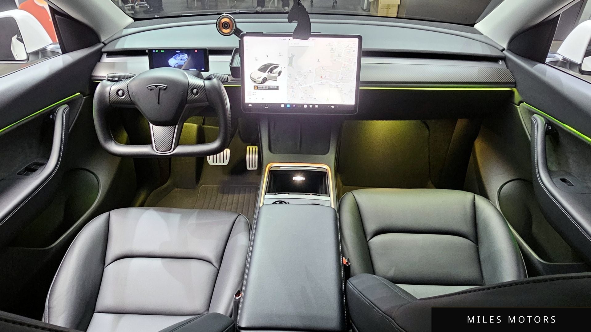 Tesla Model Y 2021 — миниатюра 10