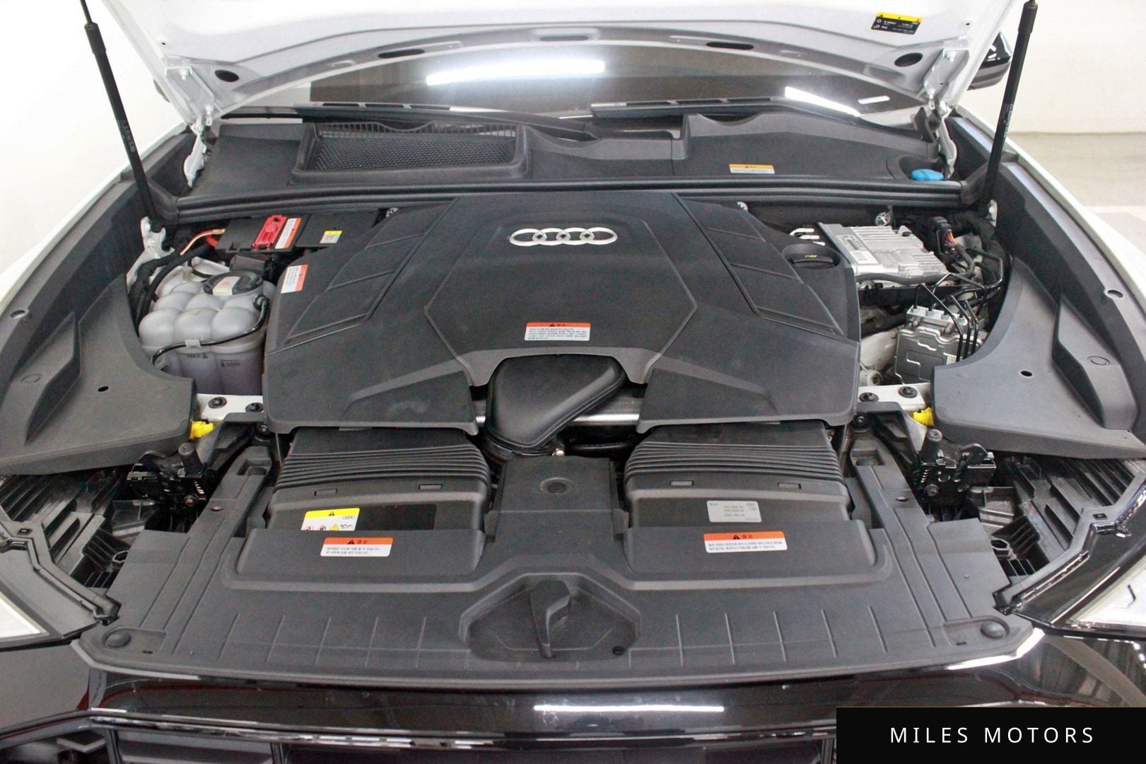 Audi Q8 (4M) 2023 — миниатюра 6