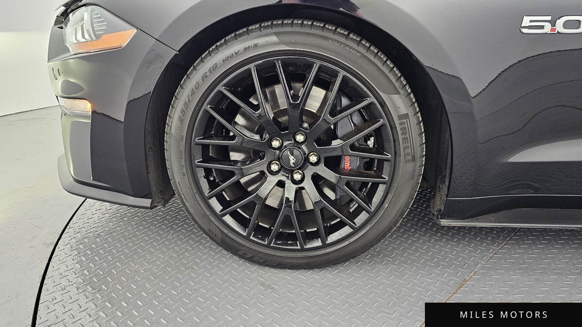 Ford Mustang 2022 — миниатюра 5