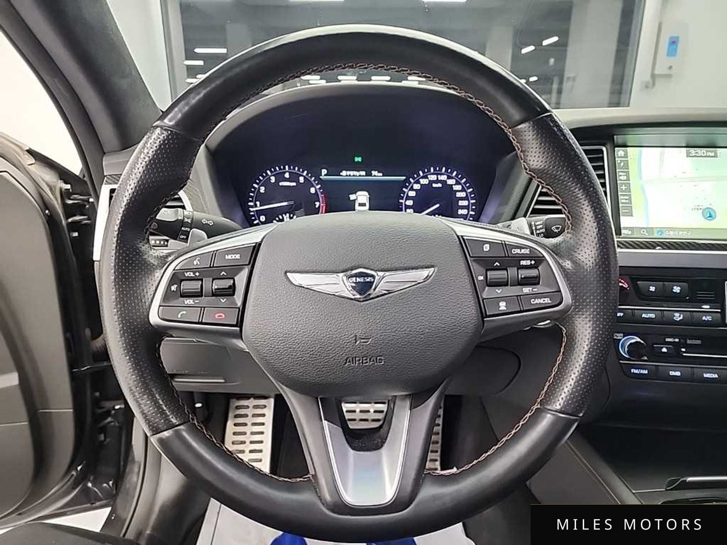 Genesis G80 2017 — миниатюра 10
