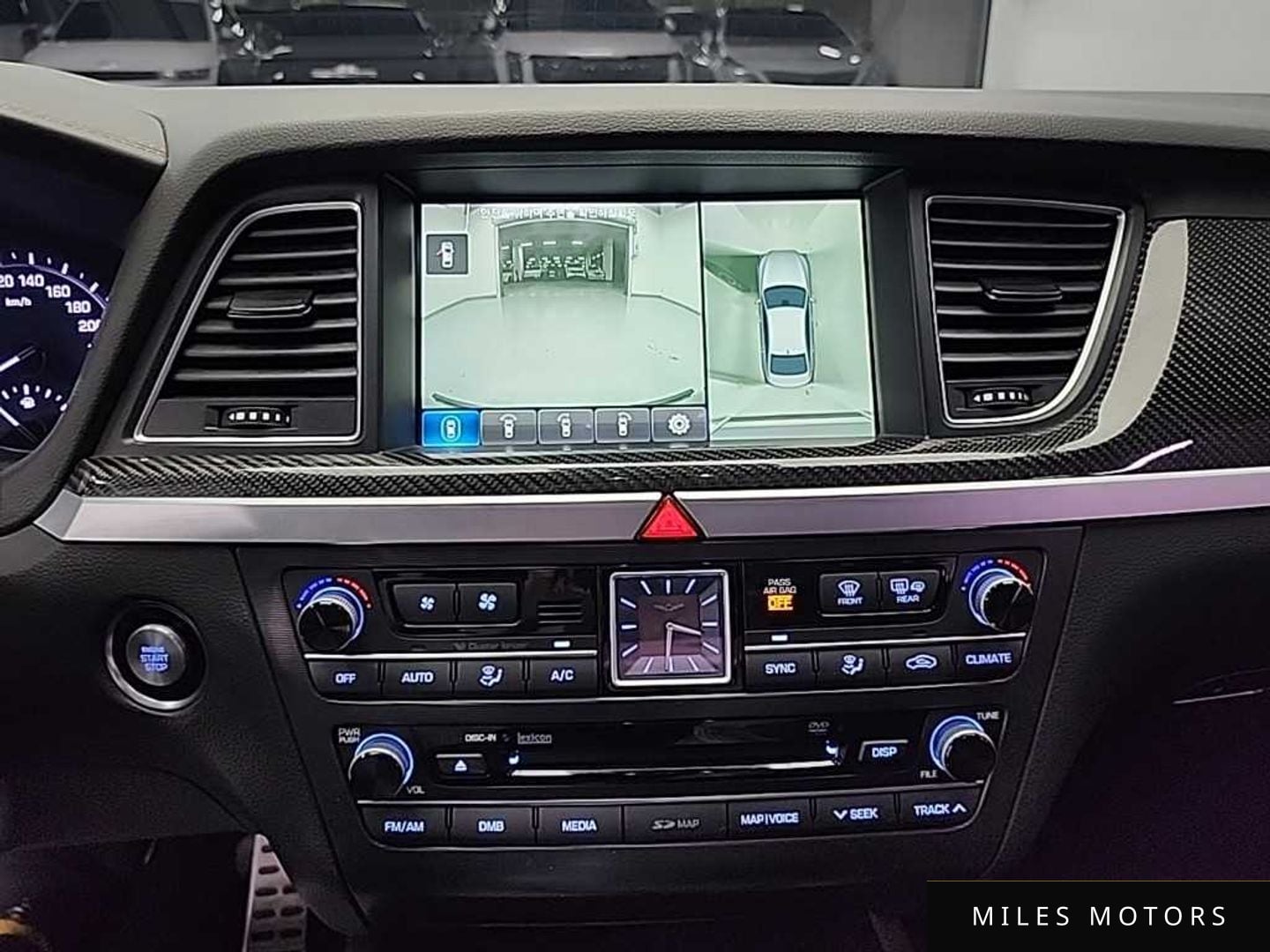 Genesis G80 2017 — миниатюра 11