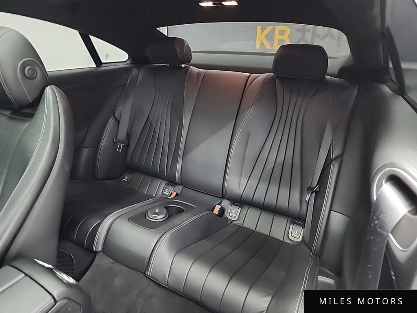 Mercedes-Benz E-Class W213 2019 — миниатюра 12