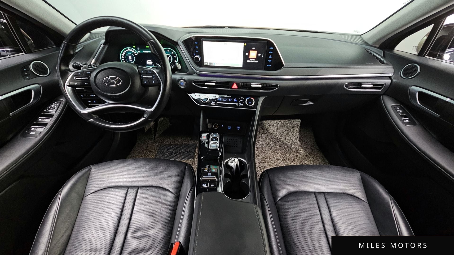 Hyundai Sonata 2022 — миниатюра 9
