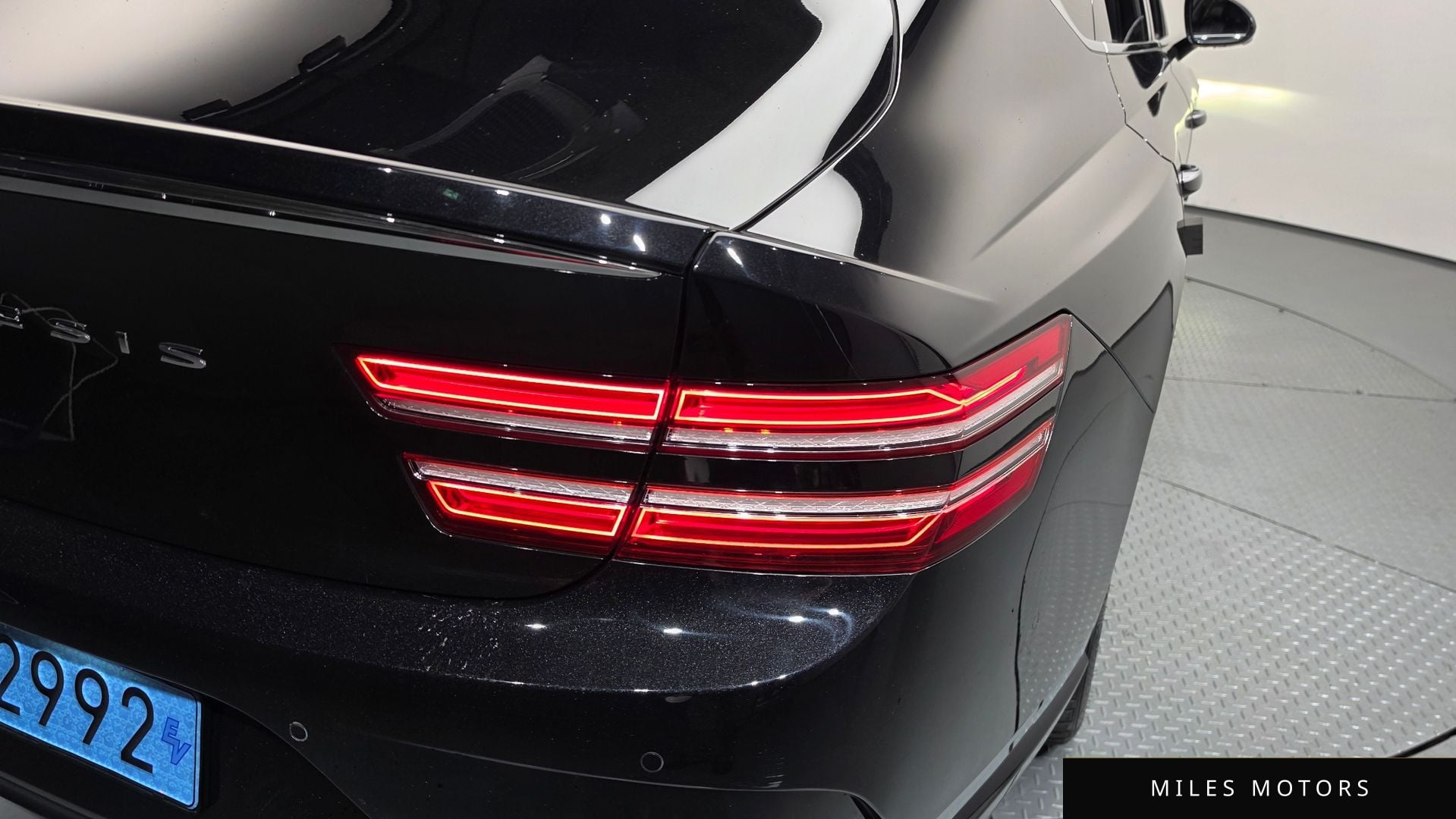 Genesis G80 2022 — миниатюра 9