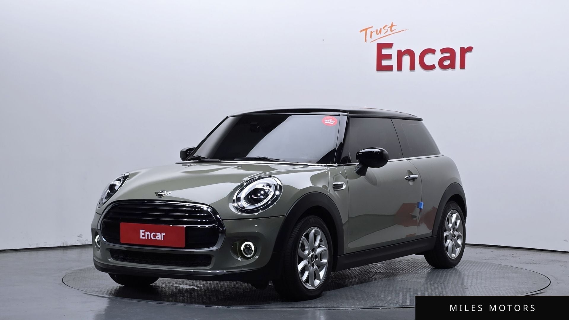 MINI Cooper 2020 — фото 1 из 12
