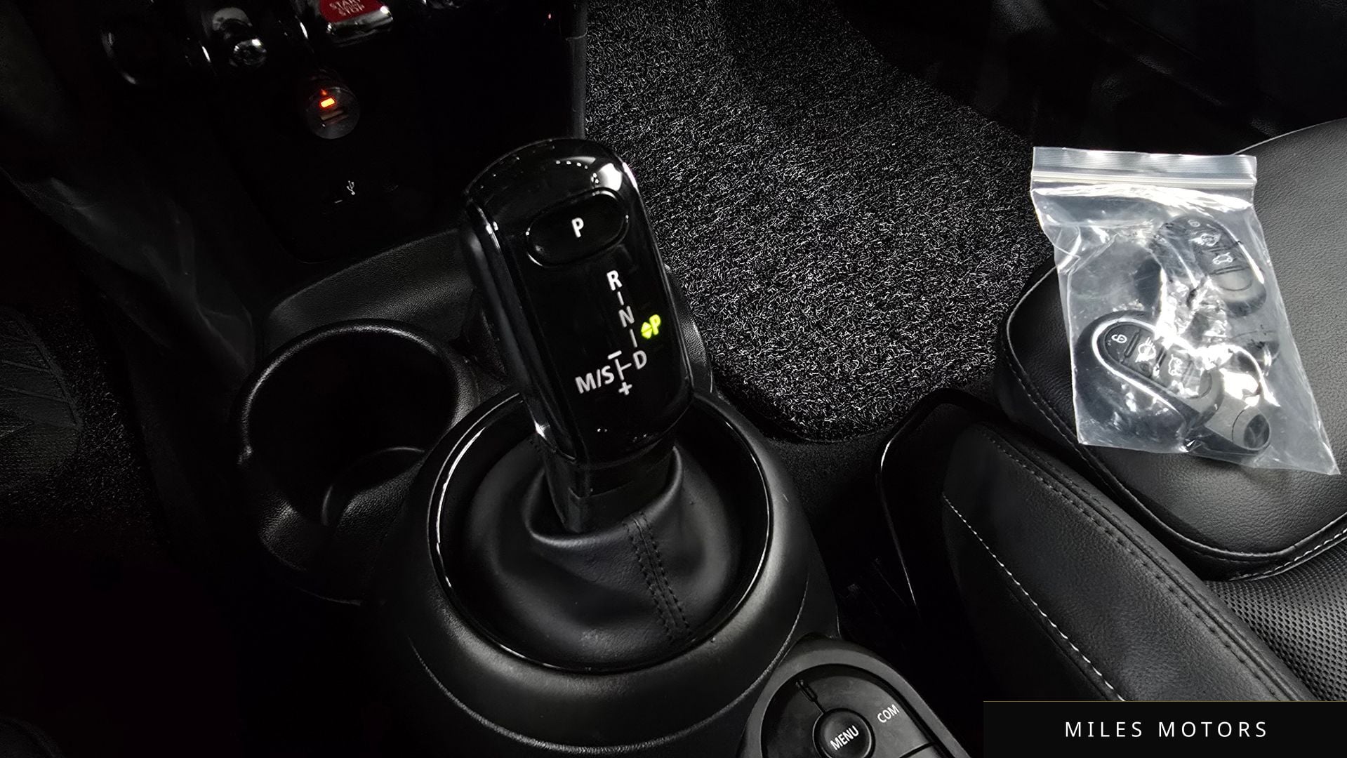 MINI Cooper 2020 — миниатюра 12