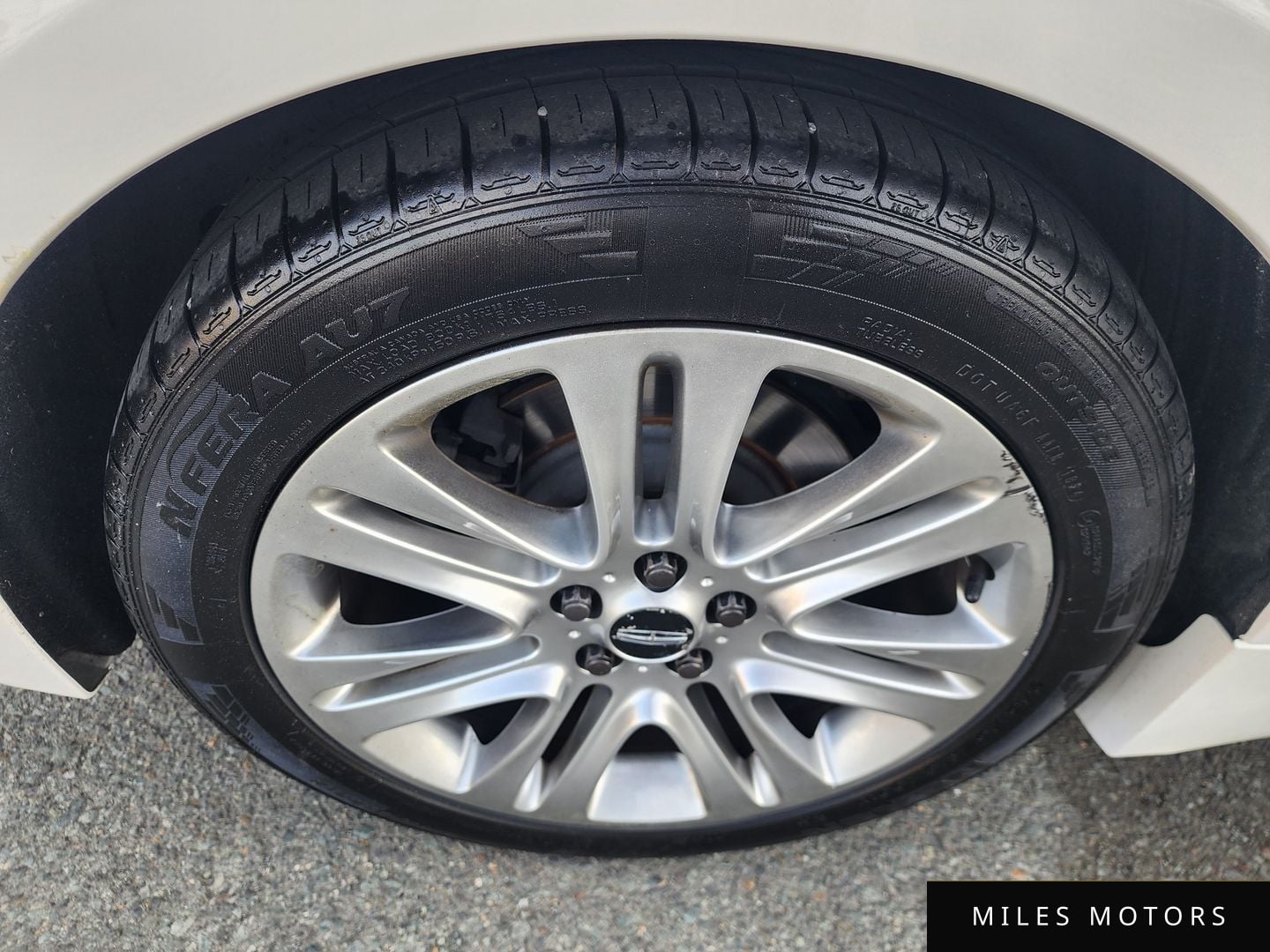 Lincoln MKZ 2014 — миниатюра 5