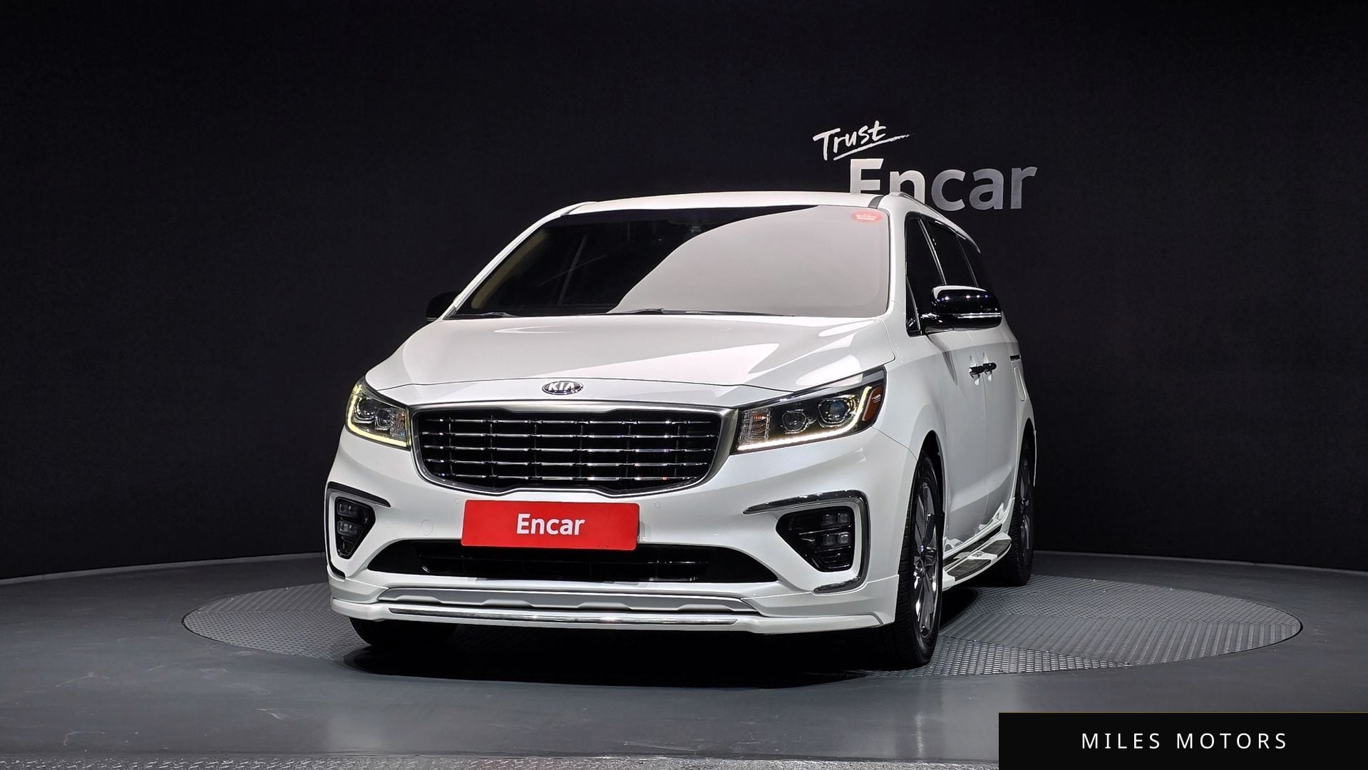 Kia Canival 2019 — миниатюра 3