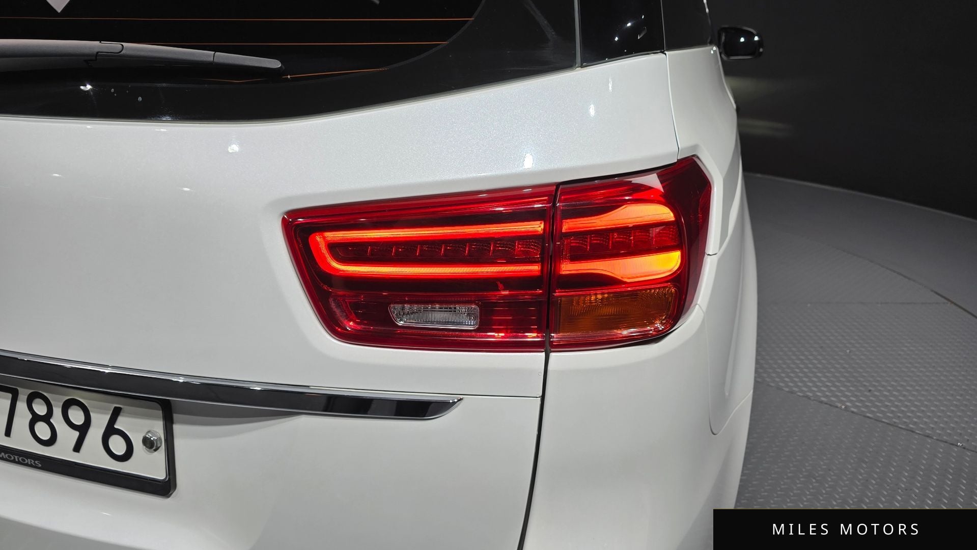 Kia Canival 2019 — миниатюра 9