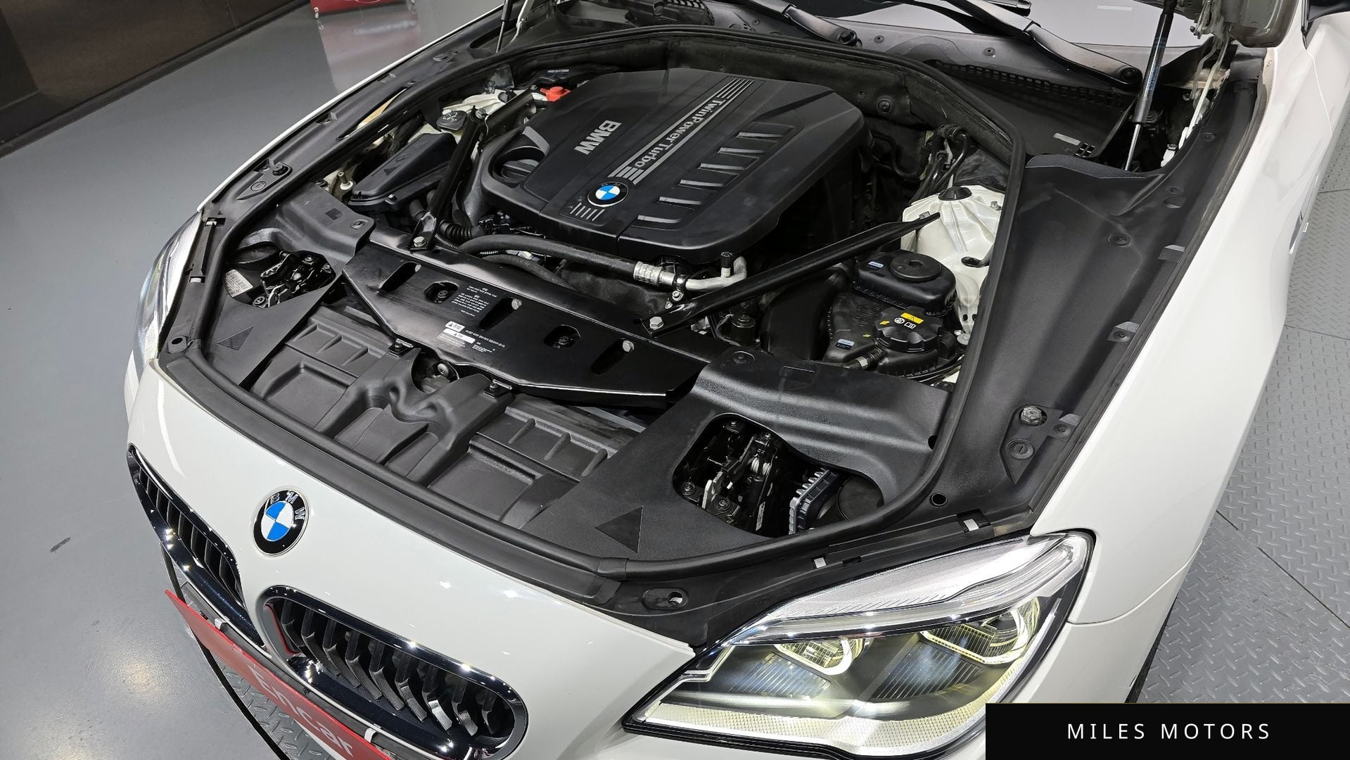 BMW 6 Series (F12) 2016 — миниатюра 6