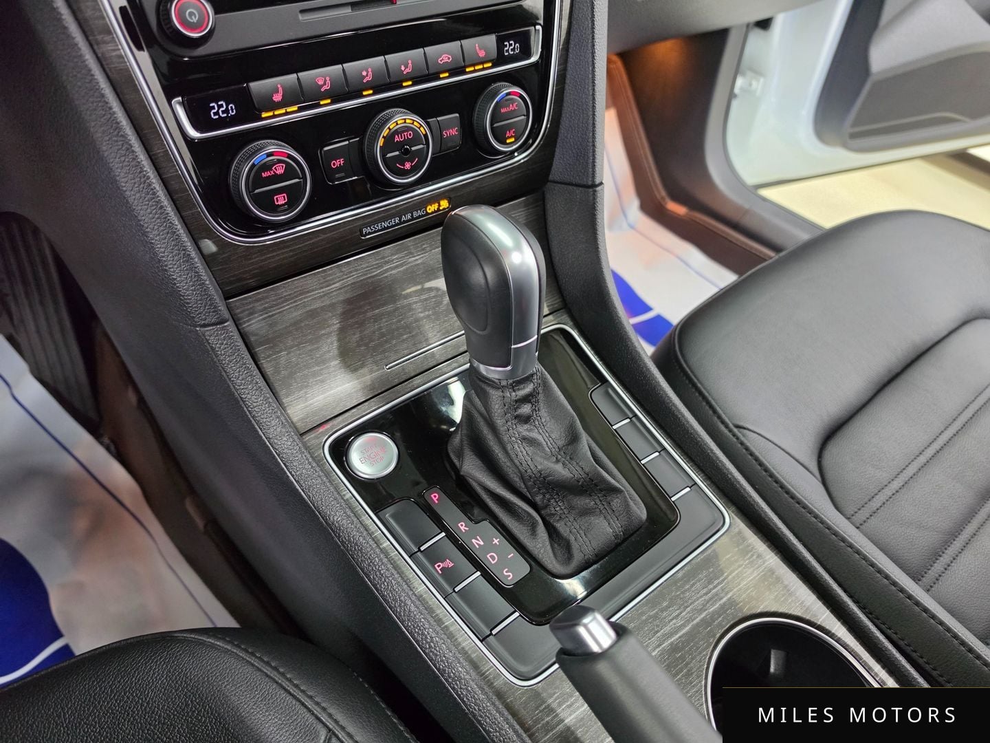 Volkswagen Passat 2018 — миниатюра 9
