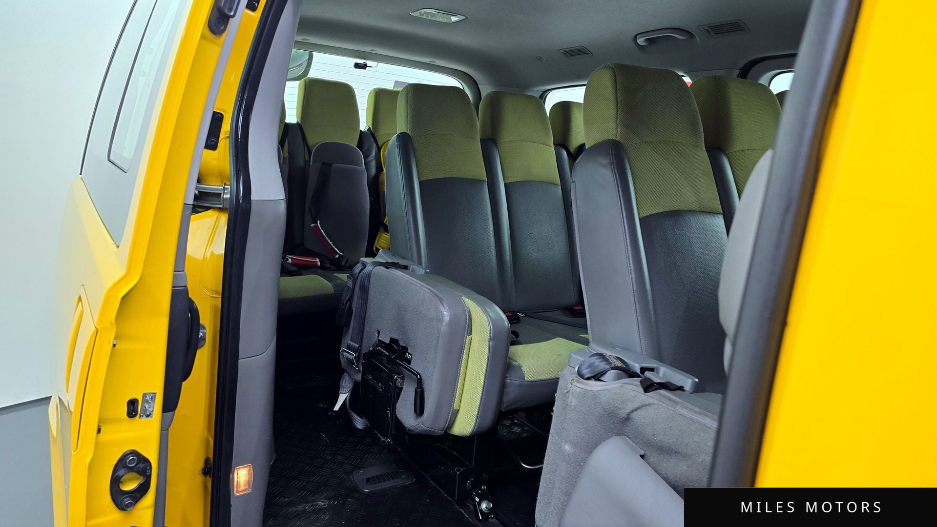 Hyundai Starex 2015 — фото 1 из 12