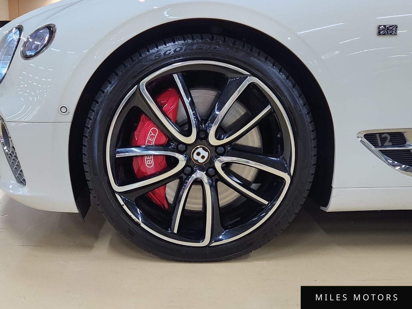 Bentley Continental GT 2019 — миниатюра 6