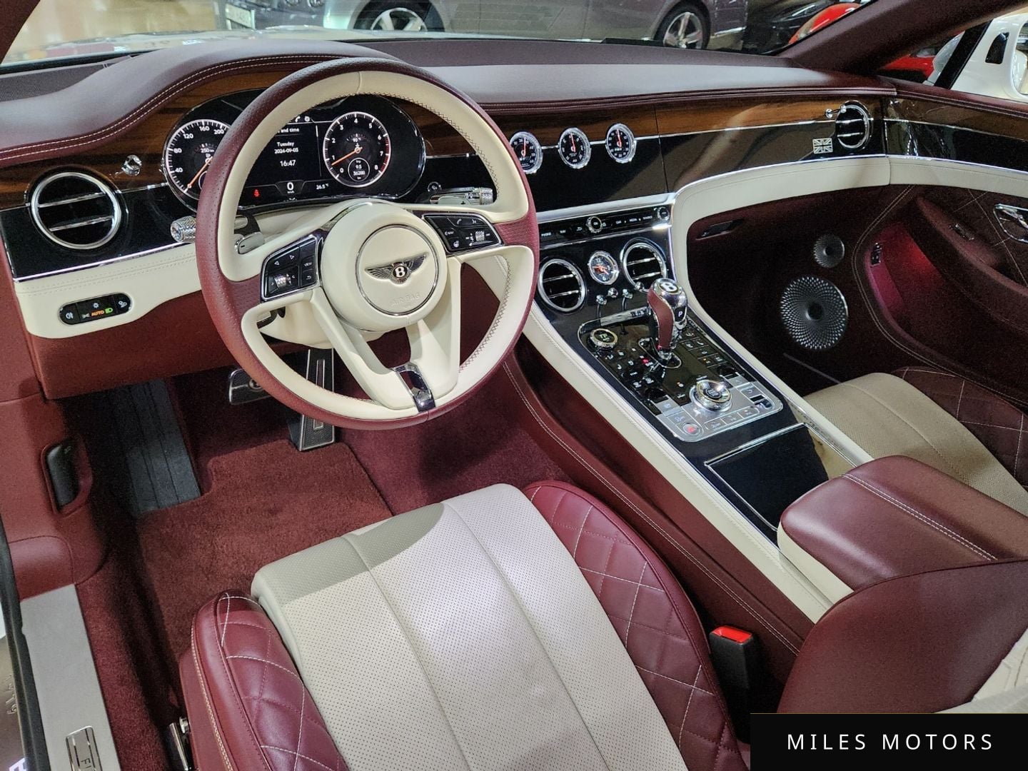 Bentley Continental GT 2019 — миниатюра 8