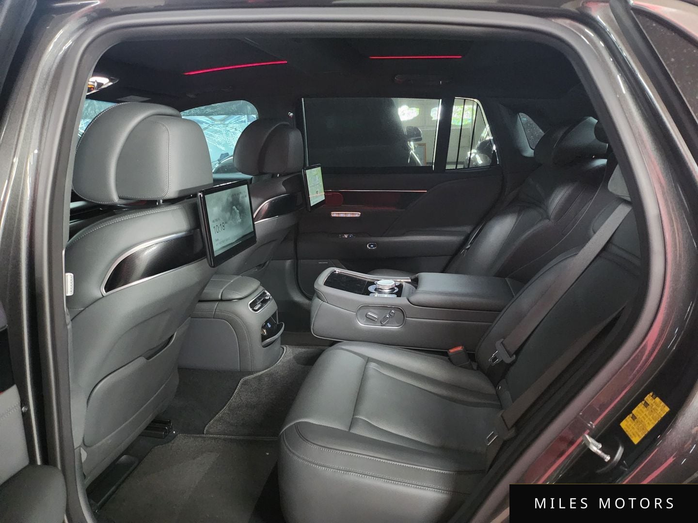 Genesis G90 (RS4) 2022 — миниатюра 8