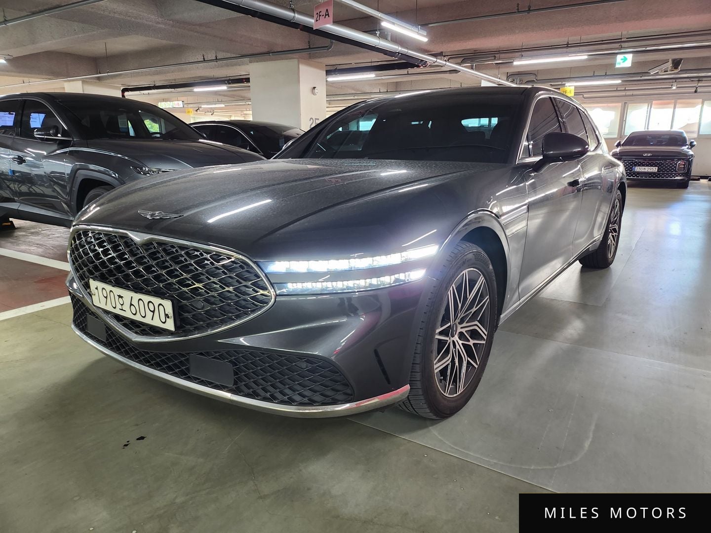 Genesis G90 (RS4) 2022 — миниатюра 9