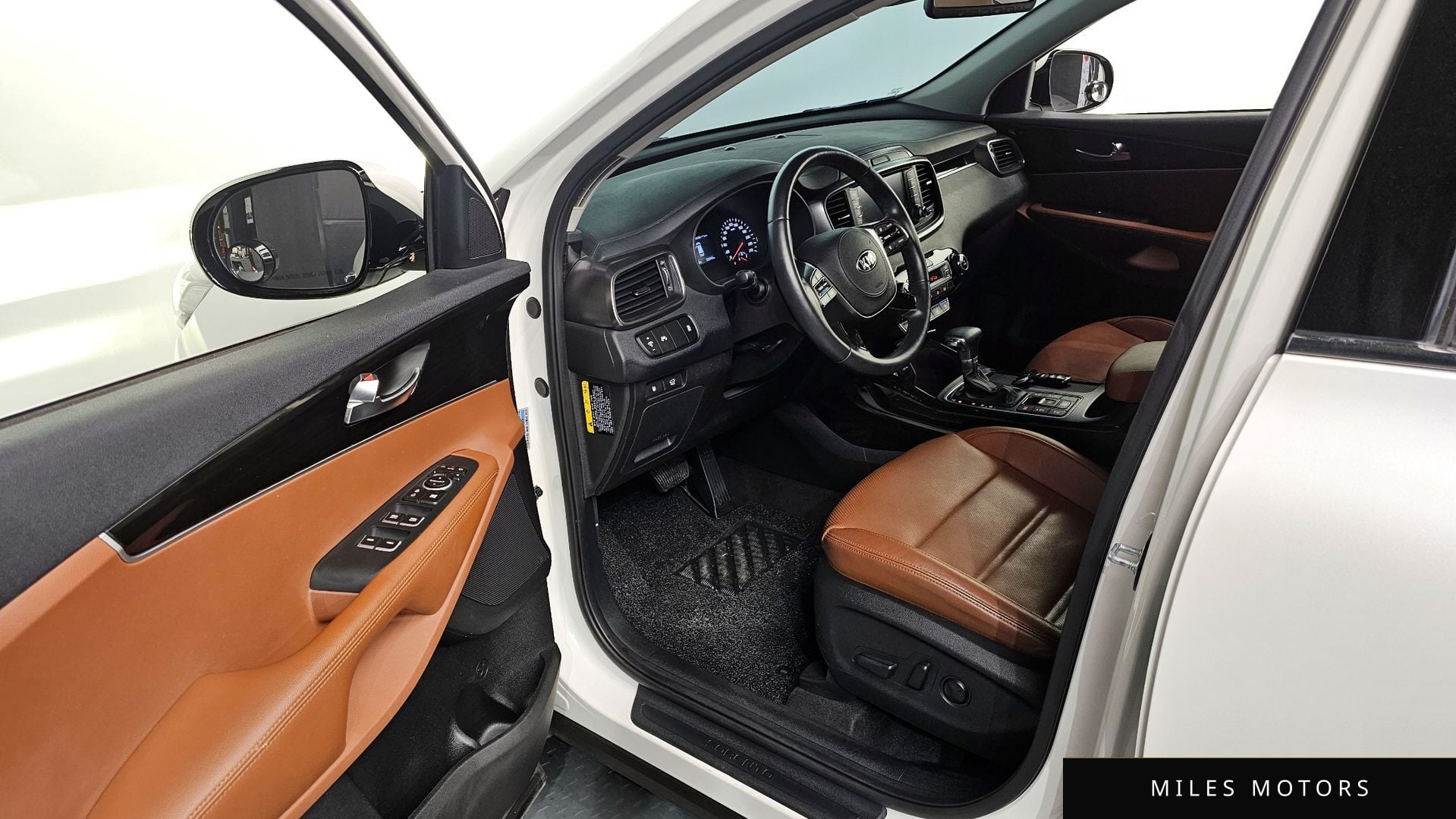 Kia Sorento 2018 — миниатюра 10