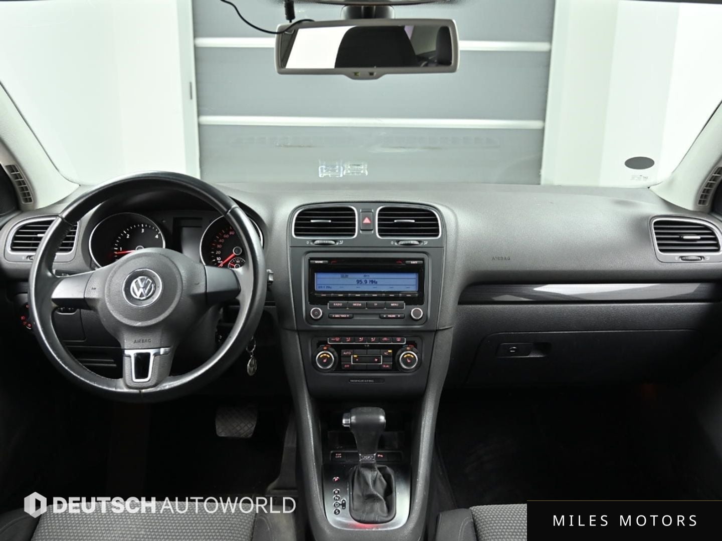 Volkswagen Golf 2010 — миниатюра 7