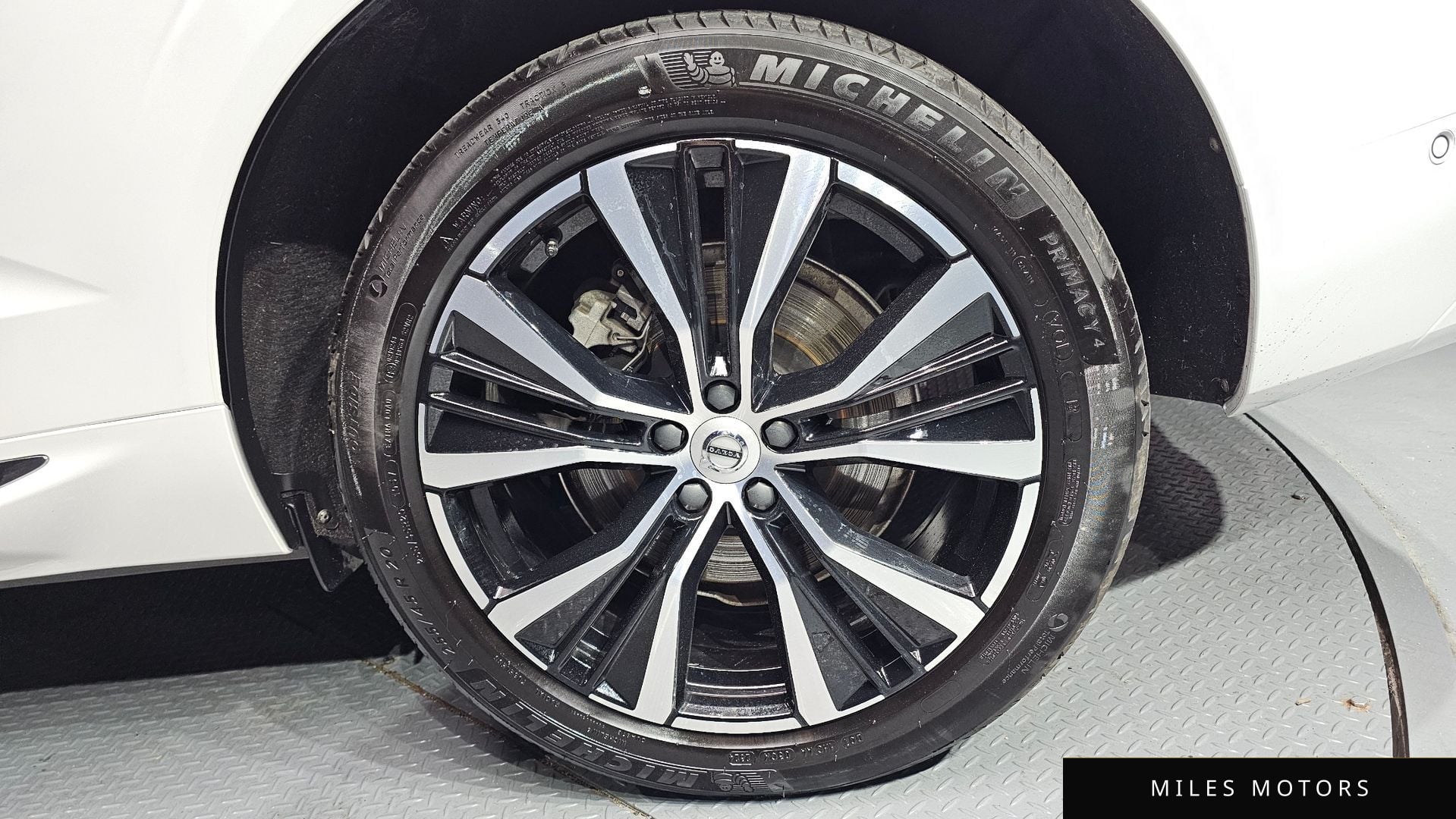 Volvo XC60 2025 — миниатюра 7