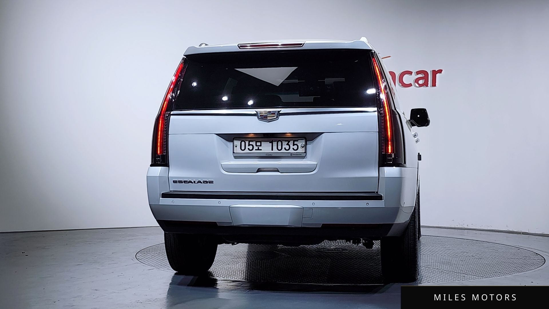 Cadillac Escalade 2018 — миниатюра 4