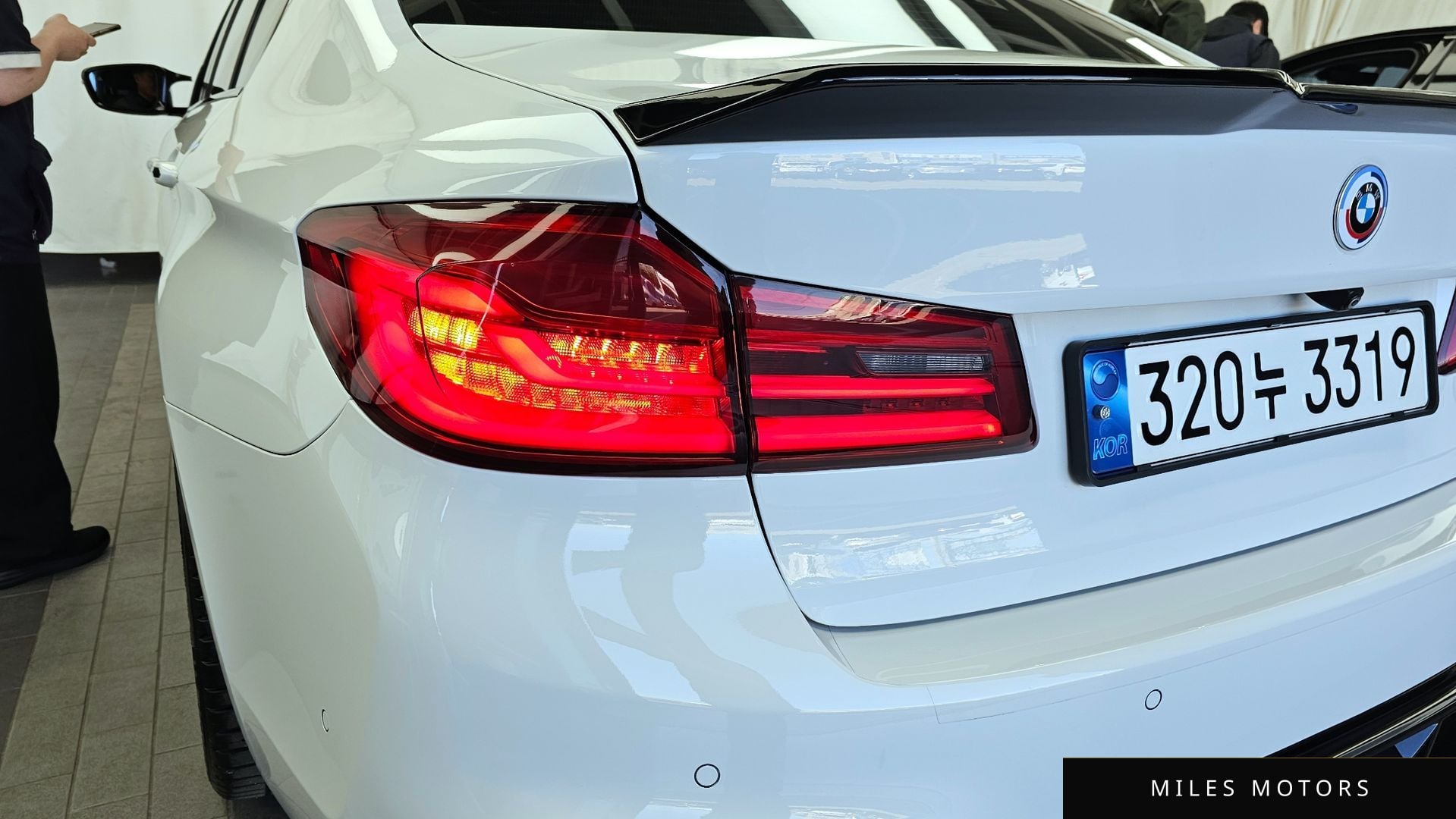 BMW 5 Series (G30) 2017 — миниатюра 9