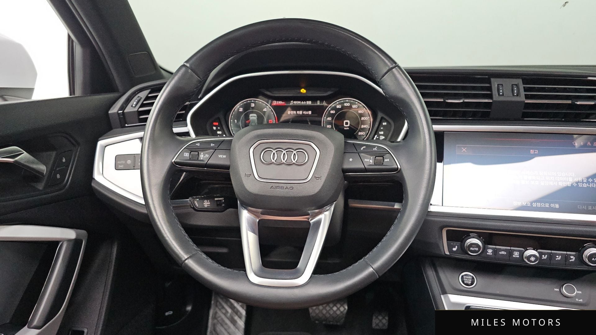 Audi Q3 (F3) 2022 — миниатюра 11