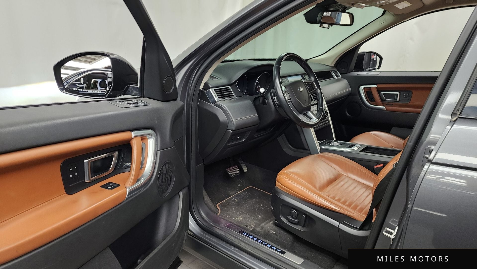 Land Rover Discovery Sport 2016 — миниатюра 10