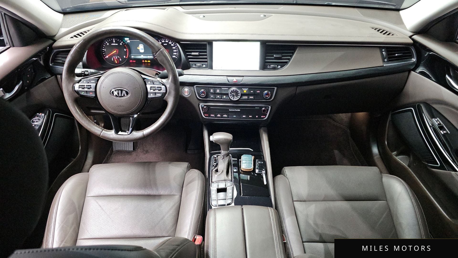 Kia K7 2017 — миниатюра 10