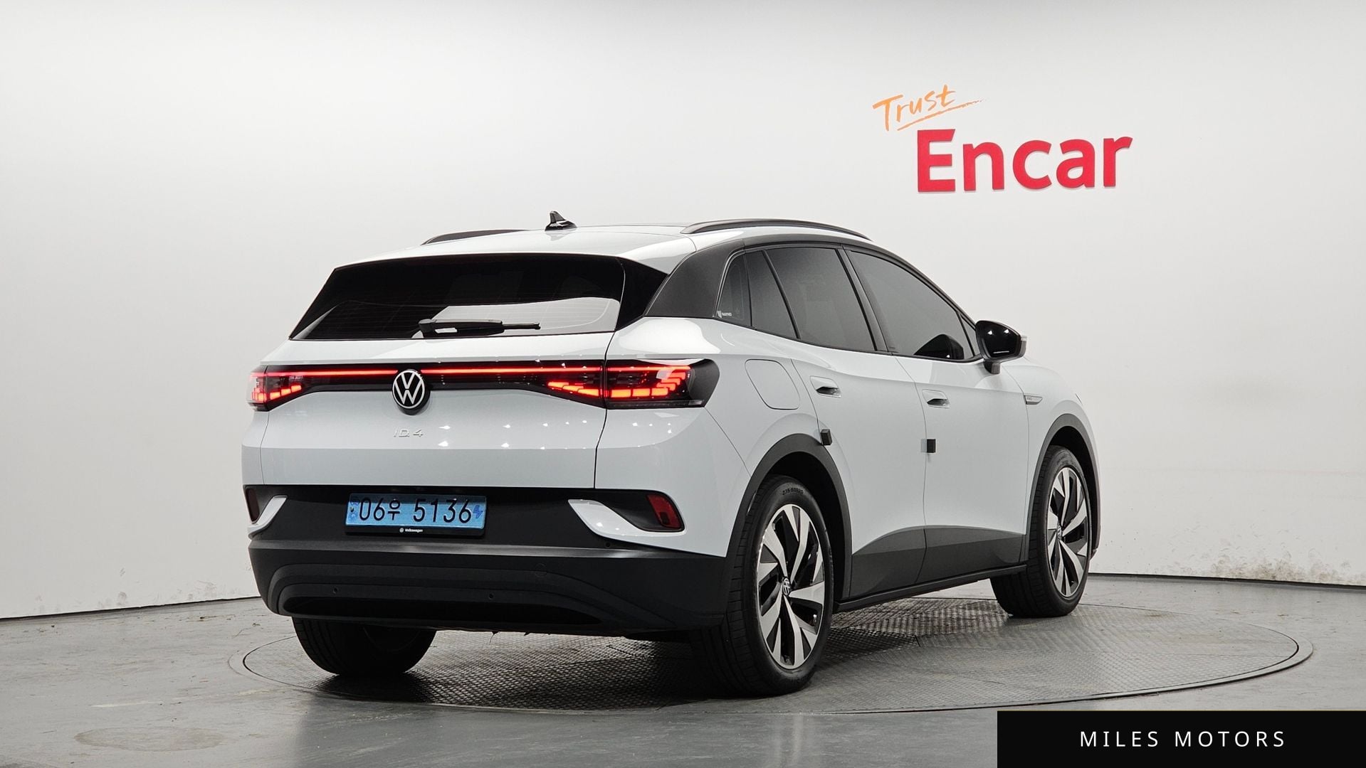 Volkswagen ID.4 2023 — миниатюра 2
