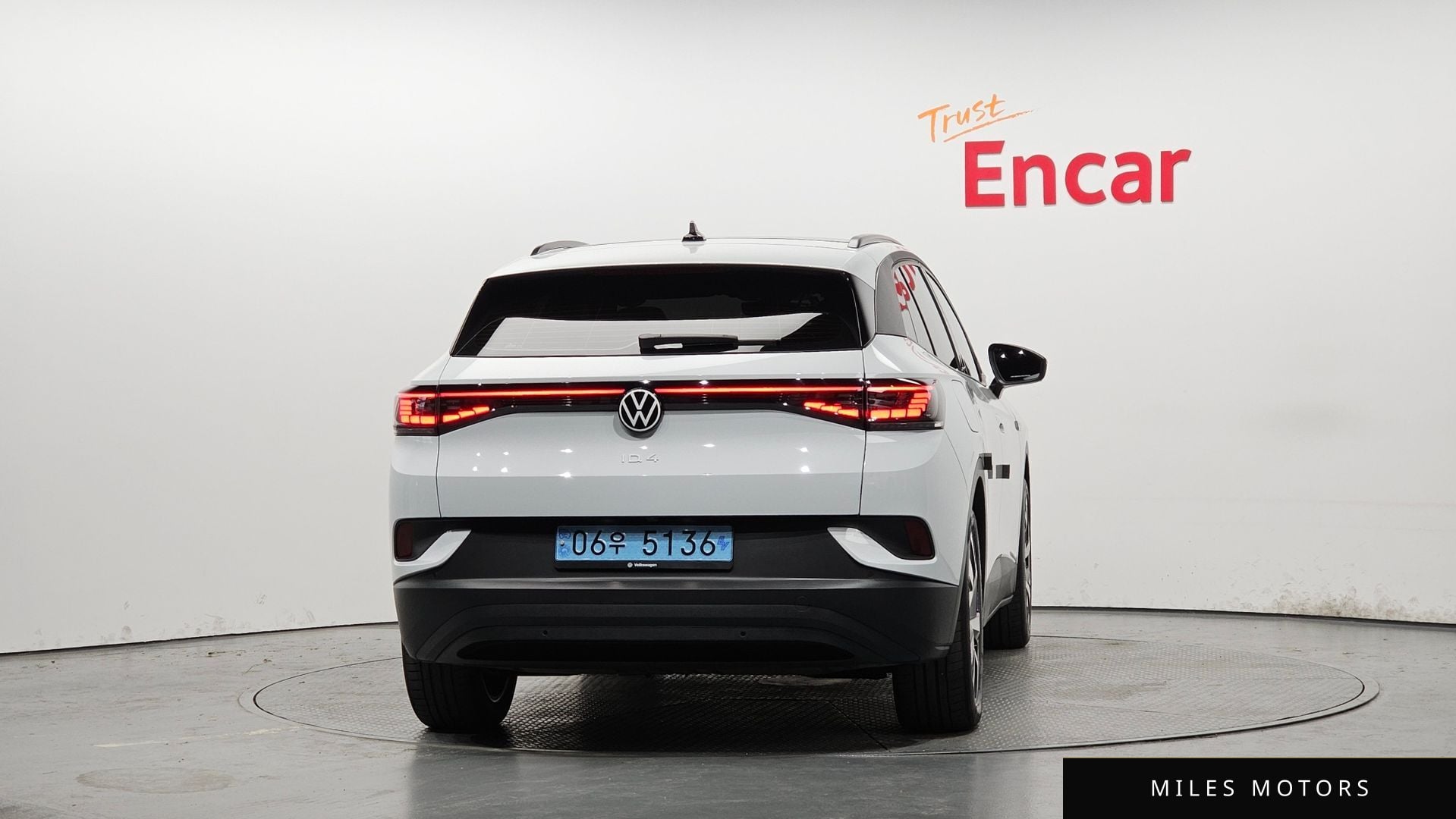 Volkswagen ID.4 2023 — миниатюра 4