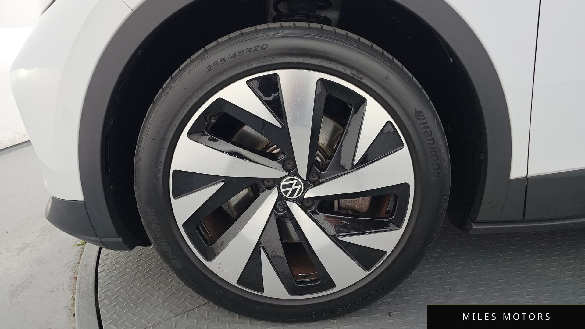 Volkswagen ID.4 2023 — миниатюра 5