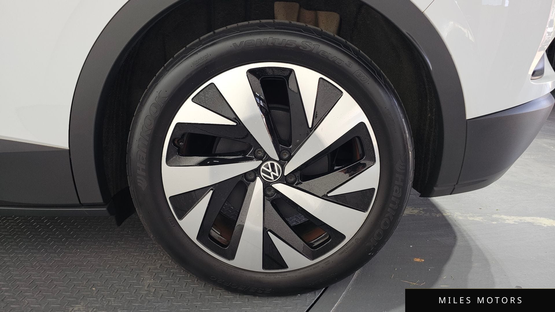 Volkswagen ID.4 2023 — миниатюра 7