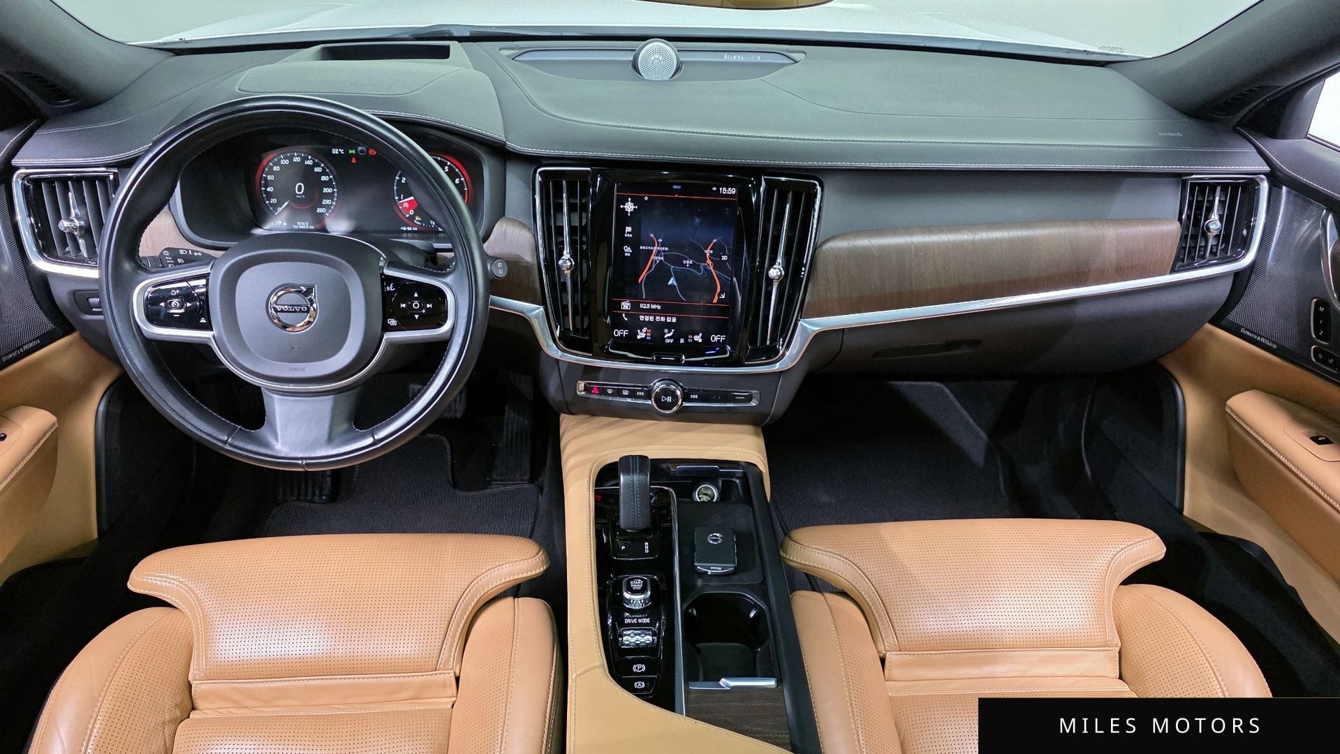 Volvo V90 2021 — миниатюра 10
