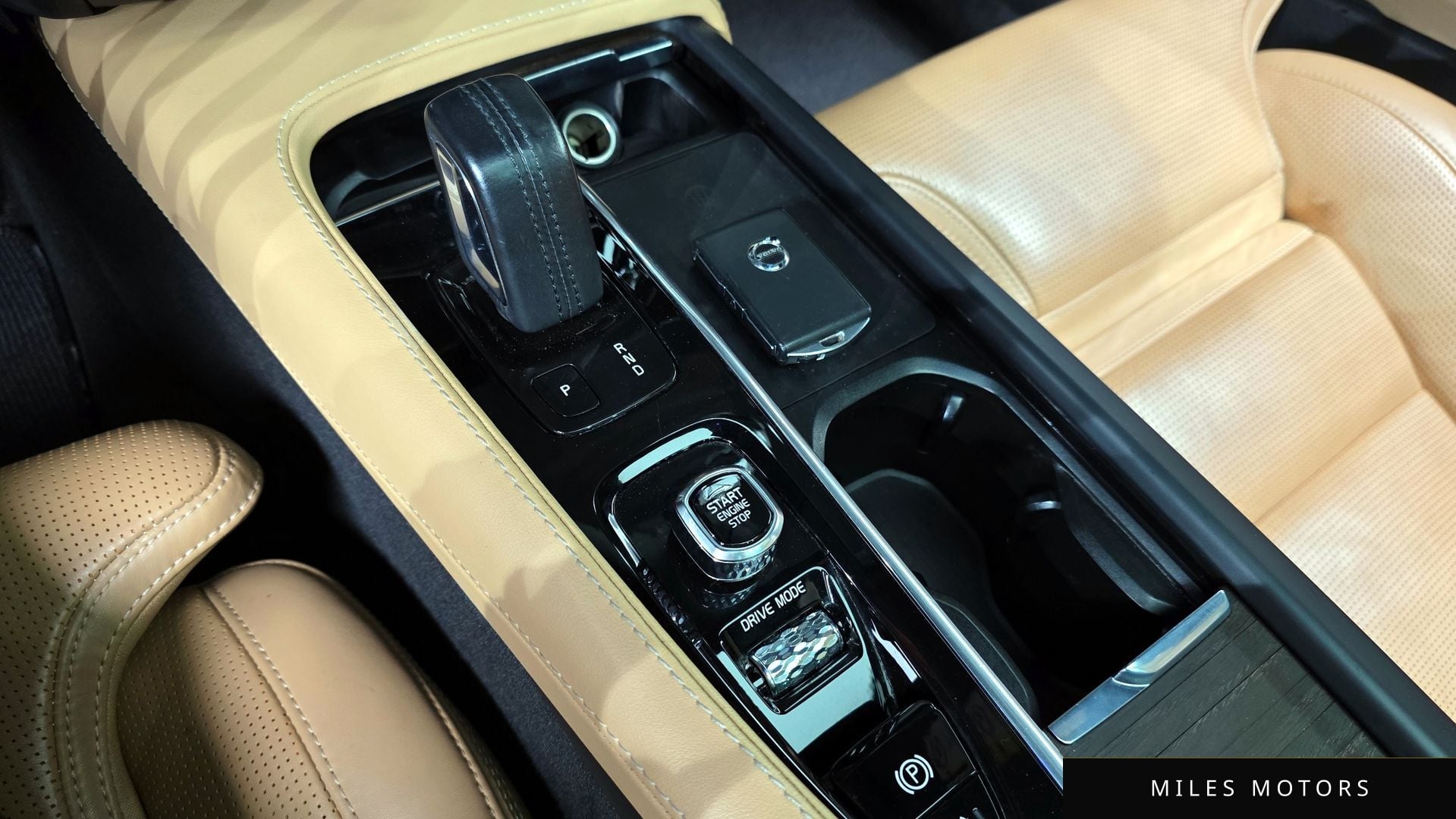 Volvo V90 2021 — миниатюра 12